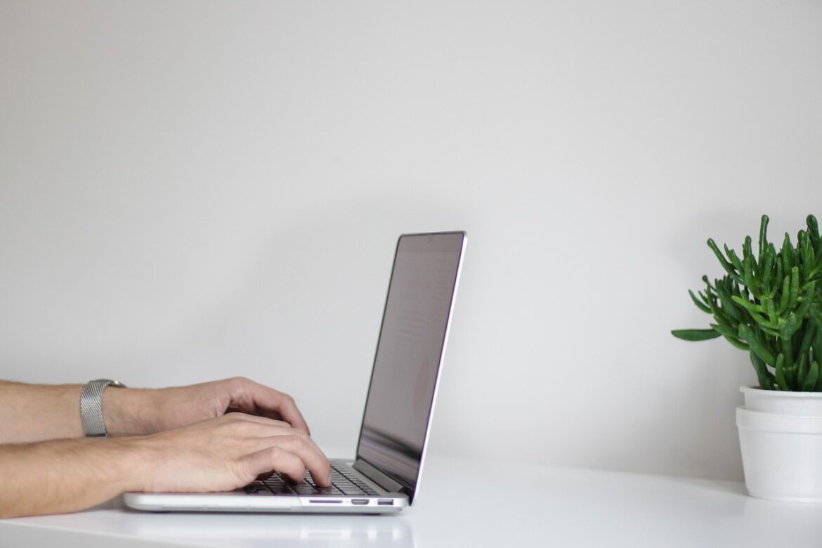 Effective Techniques for Safely Cleaning Your Laptop Keyboard