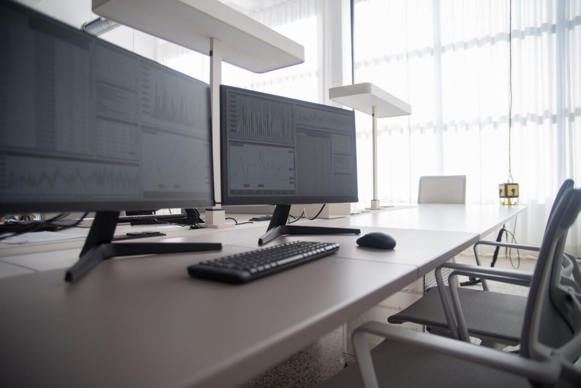 Office Monitors That Make Spreadsheet Work Less Strenuous